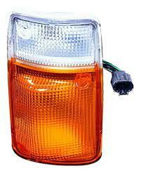 Přední blinkr s pozičním světlem pro NISSAN PATROL Y60 (1995-1997)