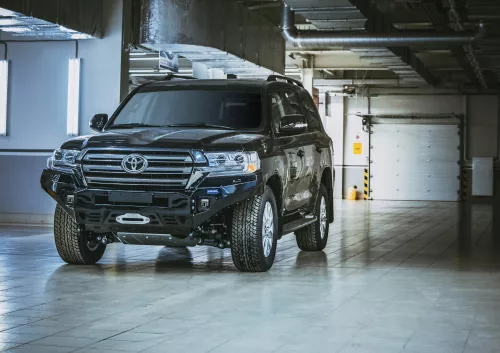 RIVAL4x4 hliníkový přední nárazník s držákem navijáku s LED světlem pro Toyota Land Cruiser 200 2015->