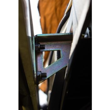   Boční držák slunečního clonu pro střešní nosič Nissan Patrol Y60/61