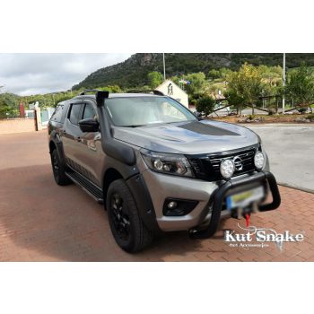   Plastové lemy blatníků Kut Snake pro Nissan Navara D23 NP300 (s palivovou nádrží AdBlue) 50 mm