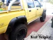 Rozšiřovací plastové lemy blatníků Kut Snake pro Toyota Hilux 106, s dvojitou kabinou