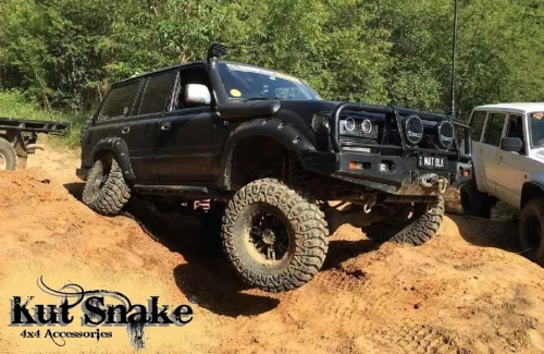 Rozšiřovací plastové lemy blatníků Kut Snake pro Toyota Land Cruiser 80, 65mm