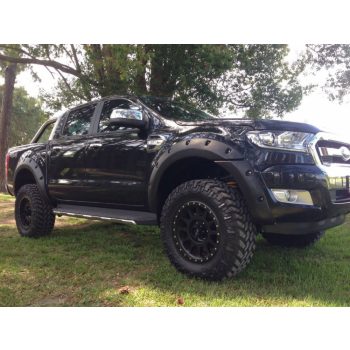   Rozšiřovací, plastové lemy blatníků KUT SNAKE pro Ford Ranger PX2, PX3, od 2016 -> 40 mm EXTRA SLIM