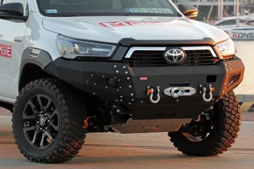 MorE4x4 ocelový, přední pevnostní nárazník s plotnou pro naviják pro - Toyota Hilux Revo 2015->, Rocco/Invincible  2020->, všechny motorizace