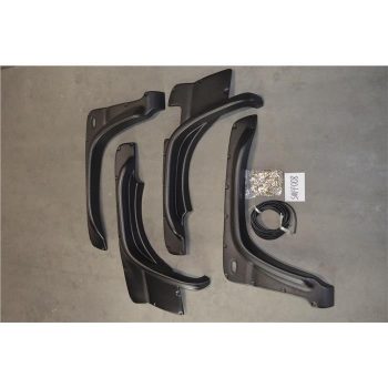   Snake4x4 lemy blatníků pro Suzuki Jimny (do roku 2017), 8 cm (přední - šířka), 6,5 cm (zadní-šířka)