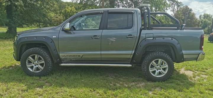 Volkswagen Amarok - Kut Snake lemy na blatníky