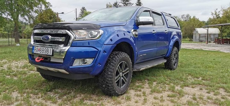 Ford Ranger - montáž Kut Snake lemů na blatníky 